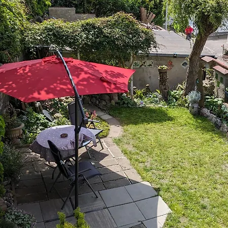 Kleine Fischerhuette - Uriges Am * Sassnitz